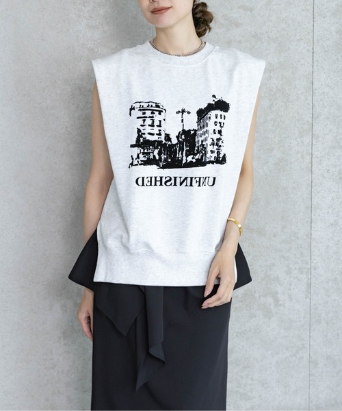 Pqran（クラン）の「フロッキープリント裏毛プルオーバー（Tシャツ/カットソー・レディース・グレー・FREE）」の7枚目の写真