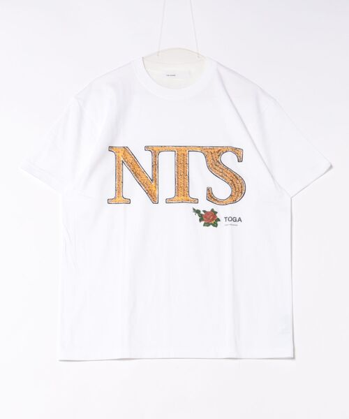TOGA TOO(トーガトゥ)の「TOGA×NTS Print T-shirt TOGA×NTS(Tシャツ/カットソー・メンズ・ブラック/ホワイト・LARGE)」の2枚目の写真