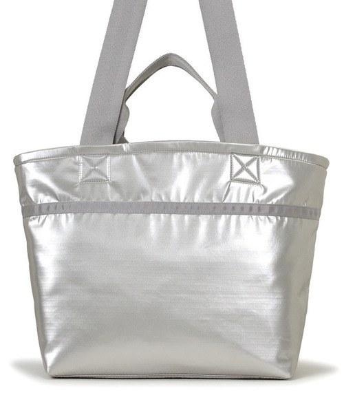 LeSportsac(レスポートサック)の「【DORAEMON】TWO HANDLE ZIP TOTE(トートバッグ・レディース・シルバー・FREE)」の6枚目の写真
