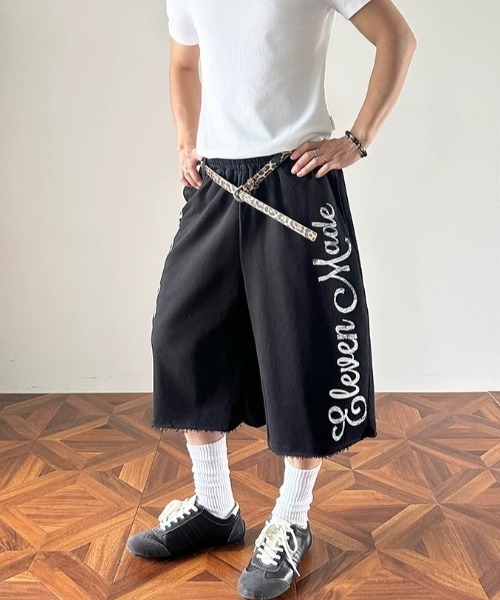 FreeZone(フリーゾーン)の「【ユニセックス】配色サイドロゴプリント カットオフワイドハーフパンツ(その他パンツ・メンズ・ブラック/ブルー・S/M/L)」の6枚目の写真