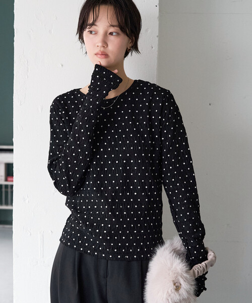 FREAK'S STORE(フリークスストア)の「限定展開 シャーリング ドット クルーネック ロングスリーブ トップス(Tシャツ/カットソー・レディース・ブラック/ナチュラル・フリ-)」の6枚目の写真