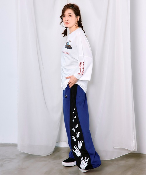 ScoLar（スカラー）の「363106：UFO離脱クマ柄Tシャツ（Tシャツ/カットソー・レディース・グレー/オフホワイト・M）」の11枚目の写真