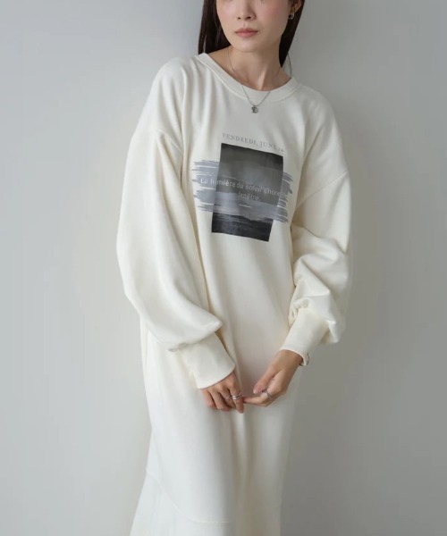 Bab(バブ)の「【選べるサイズ展開】前後2WAYホックプリントマーメイドスウェットワンピース(ワンピース・レディース・チャコールグレー/アイボリー/杢グレー・SMALL/MEDIUM)」の1枚目の写真