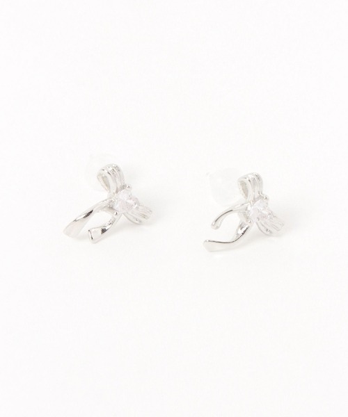 LAKOLE（ラコレ）の「アシナガリボン樹脂ピアス / 1051808（ピアス（両耳用）・レディース・その他1/その他2・FREE）」の2枚目の写真