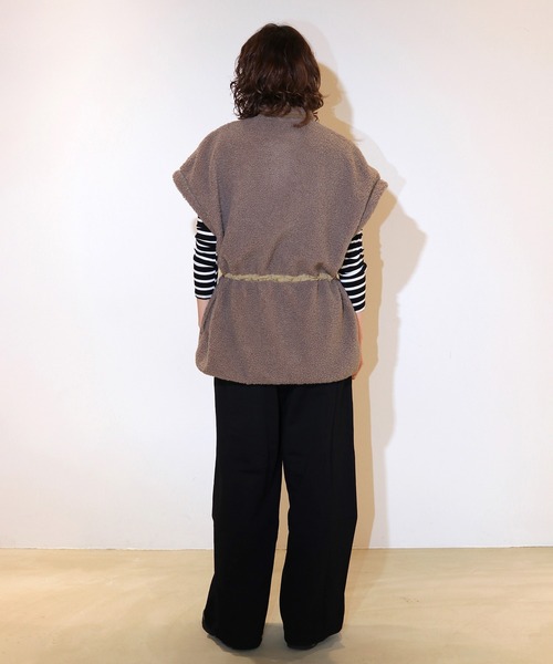KAVU(カブー)の「KAVU/カブー W's Boa Vest/ボアベスト(ベスト・レディース・グレー/モカ/ブラック・MEDIUM)」の8枚目の写真