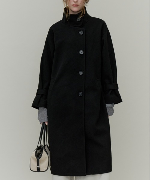 Plumel(プルメル)の「Stand Collar Sleeve Belt Long Coat / ウールライクスタンドカラーロングコート(ステンカラーコート・レディース・オフホワイト/ブラック・MEDIUM)」の20枚目の写真