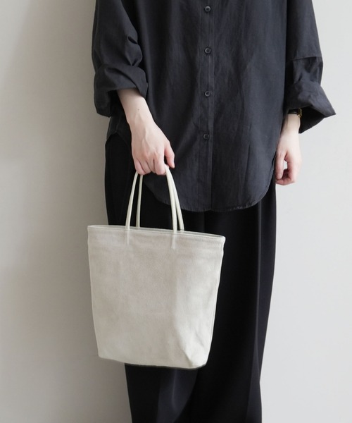 TIDEWAY（タイドウェイ）の「PIGSUEDE TOTE（トートバッグ・レディース・チャコールグレー/ブラック/サーモンピンク/ブラウン/ベージュ・FREE）」の14枚目の写真