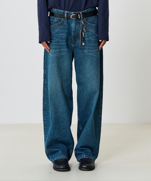 NOUN(ノウン)の「ストラクチャー デニムパンツ (ブルー)(デニムパンツ・メンズ・ブルー・LARGE/MEDIUM/SMALL)」の1枚目の写真