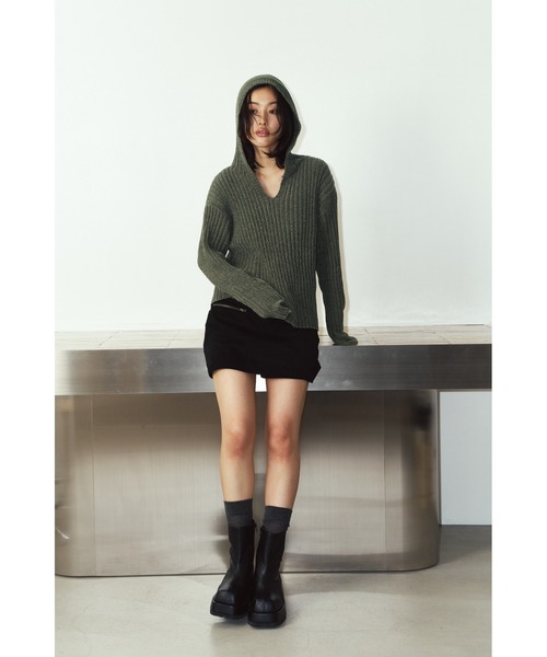 Knuth Marf（クヌースマーフ）の「rib hoodie boucle knit（ニット/セーター・レディース・ブラウン/カーキ/ピンク・FREE）」の22枚目の写真
