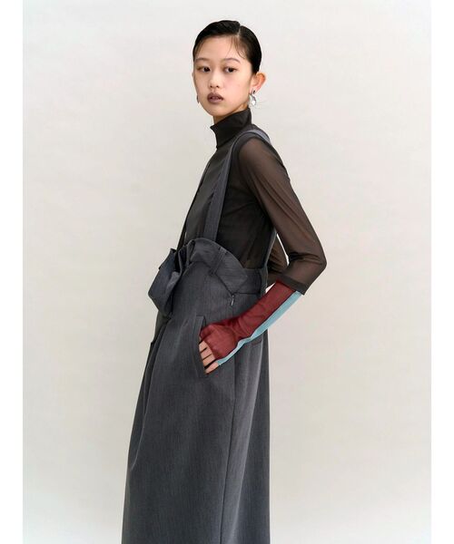 UN3D.(アンスリード)の「WRAP TWIST JUMPER DRESS / ラップツイストジャンパードレス(ワンピース・レディース・ブラック/グレー・38/36)」の9枚目の写真