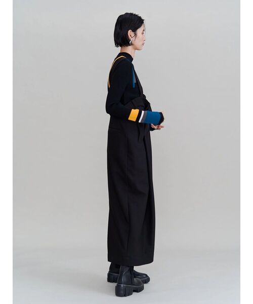 UN3D.(アンスリード)の「WRAP TWIST JUMPER DRESS / ラップツイストジャンパードレス(ワンピース・レディース・ブラック/グレー・38/36)」の13枚目の写真