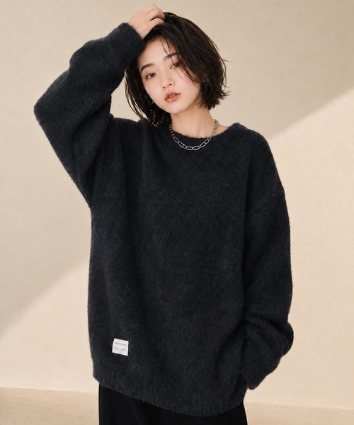 by LEGNA(バイレグナ)の「モヘアライクオーバーニット(ニット/セーター・レディース・グレー/ブラック/モカ・FREE)」の10枚目の写真