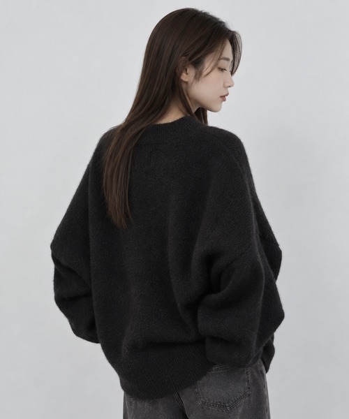 by LEGNA(バイレグナ)の「モヘアライクオーバーニット(ニット/セーター・レディース・グレー/ブラック/モカ・FREE)」の14枚目の写真
