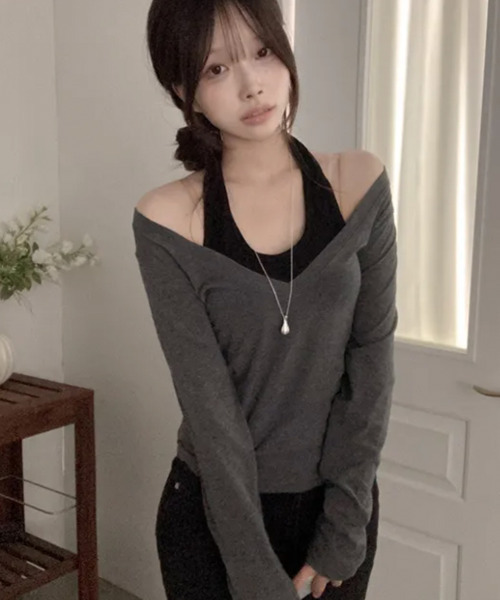 VIVID LADY(ビビッドレディー)の「配色ホルターネックインナードッキング Vネック長袖トップス(Tシャツ/カットソー・レディース・チャコールグレー/ライトブルー/グリーン・FREE)」の14枚目の写真
