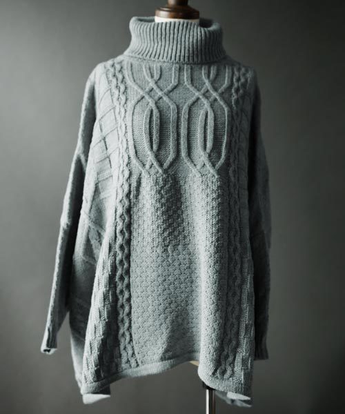 antiqua（アンティカ）の「ケーブル編みドルマンニット（ニット/セーター・レディース・ブラック/グレー・M）」の7枚目の写真