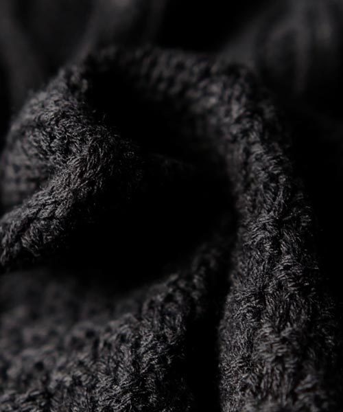 antiqua（アンティカ）の「ケーブル編みドルマンニット（ニット/セーター・レディース・ブラック/グレー・M）」の9枚目の写真