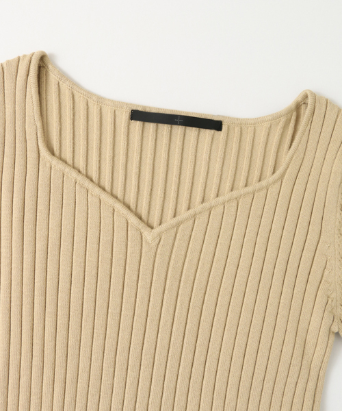 KBF+(ケービーエフプラス)の「KBF+ ラウンドVネックニット(ニット/セーター・レディース・ブラック/オフホワイト/ベージュ・ONE)」の7枚目の写真