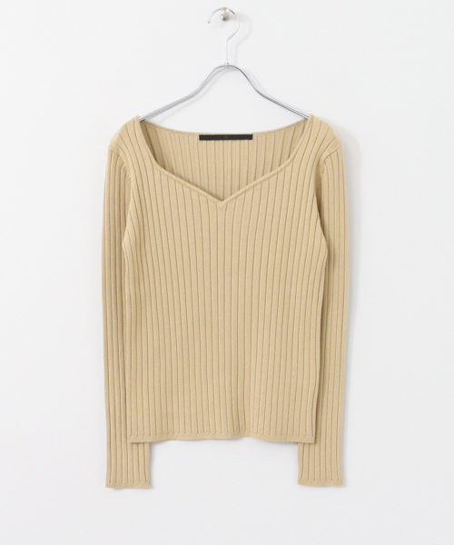 KBF+(ケービーエフプラス)の「KBF+ ラウンドVネックニット(ニット/セーター・レディース・ブラック/オフホワイト/ベージュ・ONE)」の13枚目の写真