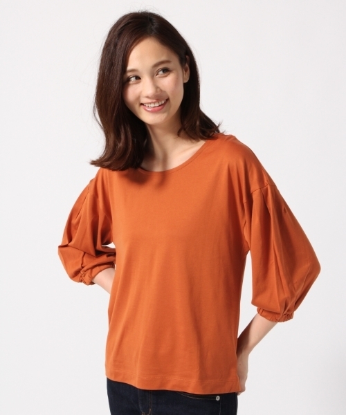 GLOBAL WORK（グローバルワーク）の「スーピマボリュームスリーブプルオーバー/761817（Tシャツ/カットソー・レディース・オレンジ系その他/ベージュ系その他/ブラック/その他/ホワイト・MEDIUM/LARGE/SMALL）」の4枚目の写真