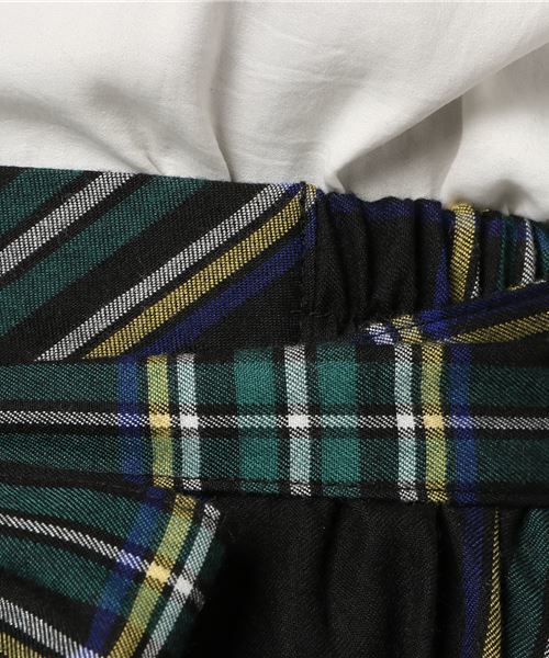 AMERICAN HOLIC(アメリカンホリック)の「・ベルト付チェックフレアスカート(スカート・レディース・ネイビー/グレー/レッド/ダークグレー/ブルーグリーン/ダークベージュ/ダークネイビー・FREE)」の15枚目の写真