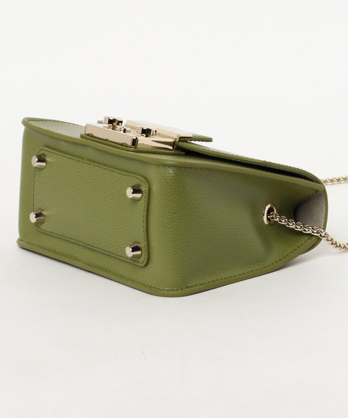 FURLA(フルラ)の「メトロポリス ミニ クロスボディバッグ(ショルダーバッグ・レディース・セージグリーン・ONE SIZE)」の2枚目の写真