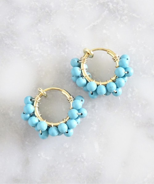 TONE SELECT GOODS(トーンセレクトグッズ)の「【marinaJEWELRY】Turquoise wrapped earring(イヤリング・レディース・ブルー・S)」の1枚目の写真