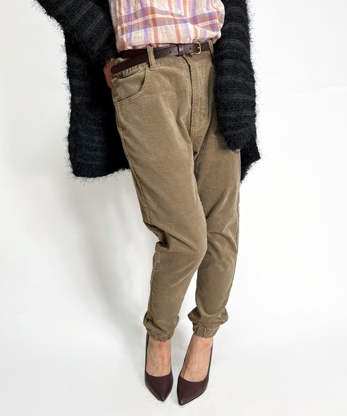 BEATJIVE（ビートジャイブ）の「ストレッチ デニム or コーデュロイ ジョガーパンツ イージーパンツ レディース（デニムパンツ・レディース・ネイビー/インディゴブルー/ライトブルー/ホワイト系その他/ベージュ/ブラック/ベージュ系その他/ブルー系その他2/ブルー系その他/バーガンディー/ブラック系その他/ベージュ系その他2/カーキ/ブルー系その他3/ブラック系その他2/ブラック系その他3・2/3/1）」の7枚目の写真