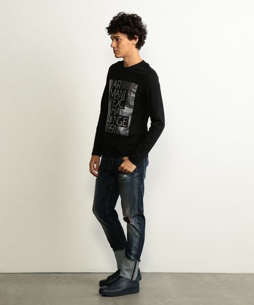 ARMANI EXCHANGE（アルマーニエクスチェンジ）の「【A|Xアルマーニ エクスチェンジ】シャイニーロゴ　ロングTシャツ（Tシャツ/カットソー・メンズ・ホワイト/ブラック・SMALL/MEDIUM/LARGE/X-LARGE/X-SMALL）」の4枚目の写真