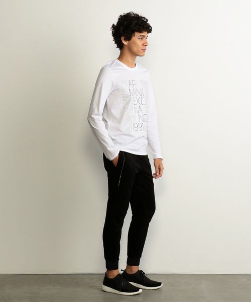 ARMANI EXCHANGE（アルマーニエクスチェンジ）の「【A|Xアルマーニ エクスチェンジ】シャイニーロゴ　ロングTシャツ（Tシャツ/カットソー・メンズ・ホワイト/ブラック・SMALL/MEDIUM/LARGE/X-LARGE/X-SMALL）」の17枚目の写真