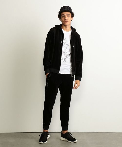 ARMANI EXCHANGE（アルマーニエクスチェンジ）の「【A|Xアルマーニ エクスチェンジ】シャイニーロゴ　ロングTシャツ（Tシャツ/カットソー・メンズ・ホワイト/ブラック・SMALL/MEDIUM/LARGE/X-LARGE/X-SMALL）」の19枚目の写真