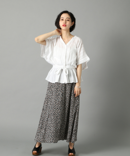 LOWRYS FARM（ローリーズファーム）の「ドビーレースブラウスＳＳ　837384（シャツ/ブラウス・レディース・ブラック/オフホワイト/グリーン・FREE）」の16枚目の写真