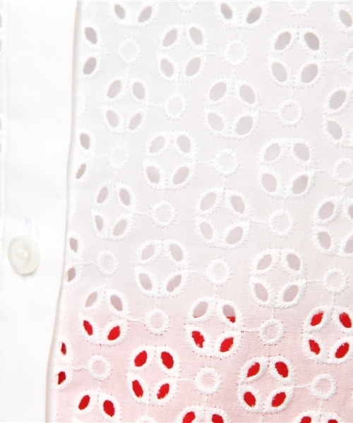 ELFORBR（エルフォーブル）の「【InRed６月号掲載】リーフエンブロイダリーノースリーブシャツ（シャツ/ブラウス・レディース・ホワイト/サックスブルー・38）」の3枚目の写真