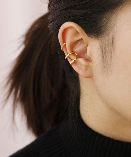 LA VORAGINE（ラ ヴォラジネ）の「イヤーカフ（2個セット）　素材は925シルバー（イヤーカフ・レディース・A/B/C/D/E/H/I/J/K/L/G/F/Q/R/P/O/N/M/S/T/U/その他/その他1/その他2/その他3/その他4・FREE）」の16枚目の写真