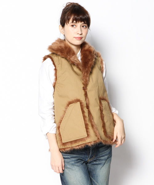 BEAMS BOY（ビームスボーイ）の「◎BEAMS BOY / フェイクファー VEST（ベスト・レディース・カーキ/レッド/ブルー・ONE SIZE）」の2枚目の写真