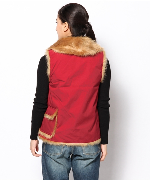 BEAMS BOY（ビームスボーイ）の「◎BEAMS BOY / フェイクファー VEST（ベスト・レディース・カーキ/レッド/ブルー・ONE SIZE）」の8枚目の写真