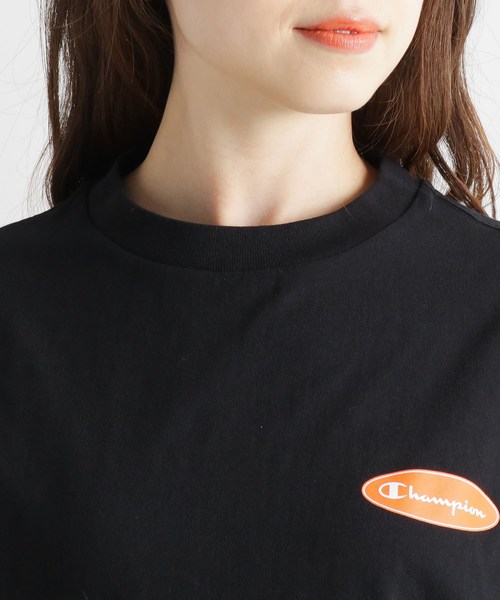 Champion(チャンピオン)の「Champion バックロゴビッグプルオーバー(Tシャツ/カットソー・レディース・ブラック/アイボリー・02)」の6枚目の写真