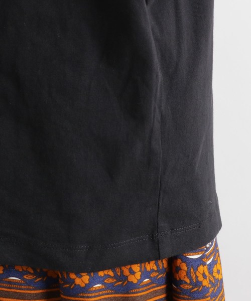 Champion(チャンピオン)の「Champion バックロゴビッグプルオーバー(Tシャツ/カットソー・レディース・ブラック/アイボリー・02)」の5枚目の写真