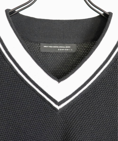 Confirm(コンファーム)の「Vネックニットベスト【Confirm】(ベスト・メンズ・ブラック/ベージュ/グレー・M/L)」の4枚目の写真