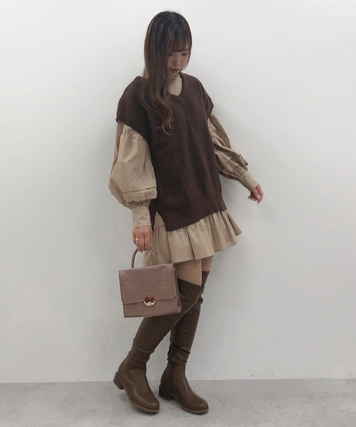 one after another NICE CLAUP(ワンアフターアナザーナイスクラップ)の「2wayクロコスクエアバッグ(ショルダーバッグ・レディース・ベージュ/モカ/アイボリー・FREE)」の14枚目の写真