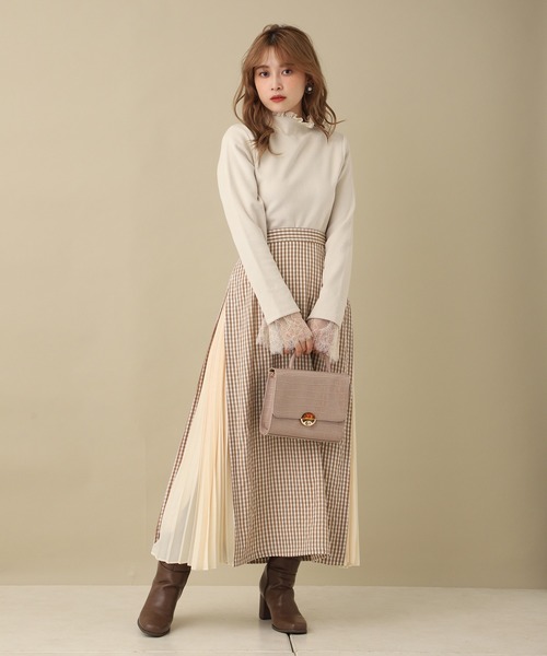 one after another NICE CLAUP(ワンアフターアナザーナイスクラップ)の「2wayクロコスクエアバッグ(ショルダーバッグ・レディース・ベージュ/モカ/アイボリー・FREE)」の4枚目の写真