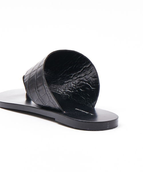 Au BANNISTER（オゥバニスター）の「★トングサンダル（サンダル・レディース・ホワイト/ブラック/ピンクゴールド・S/M/L）」の10枚目の写真