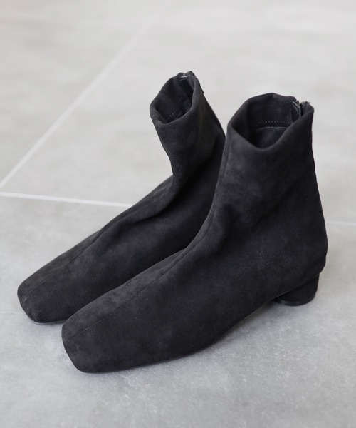 SESTO（セスト）の「ローヒールスリムストレッチショートブーツ（ブーツ・レディース・ダークブラウン/アイボリー/グレイッシュベージュ/ブラック/シルバー/ブラック系その他/ブラウン系その他・LL/3L/S/L/M）」の3枚目の写真