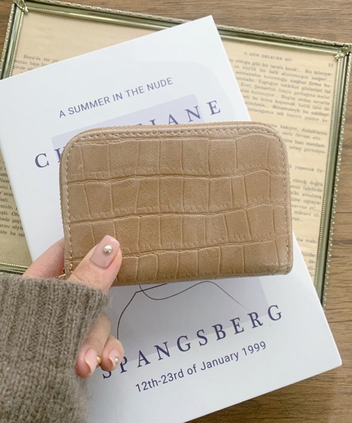 CLEA(クレア)の「クロコ柄アコーディオンカードケース(カードケース・レディース・ベージュ/ブラウン/ピンクベージュ/ライトベージュ/ブラック・FREE)」の3枚目の写真