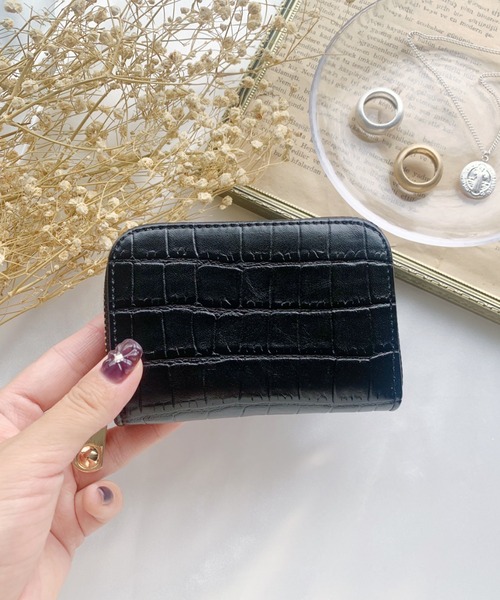 CLEA(クレア)の「クロコ柄アコーディオンカードケース(カードケース・レディース・ベージュ/ブラウン/ピンクベージュ/ライトベージュ/ブラック・FREE)」の2枚目の写真