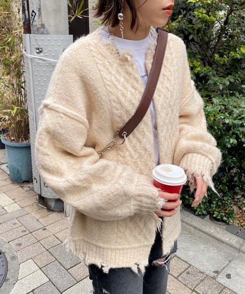 WHO'S WHO gallery（フーズフーギャラリー）の「フィッシャーマン2WAYニット（ニット/セーター・レディース・ブラック/オフホワイト/ブルー・FREE）」の2枚目の写真