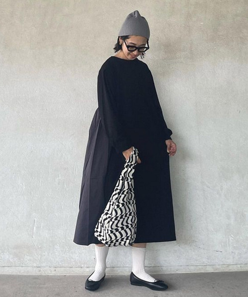 Fizz（フィズ）の「【Fizz/フィズ】　サカリバ素材　バック切替えAラインワンピース（ワンピース・レディース・ブラック/ベージュ/カーキ・M）」の14枚目の写真