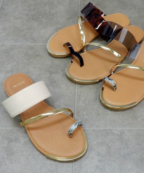 minia（ミニア）の「ゴールドキャップ親指リングサンダル/フラットサンダル　◇（サンダル・レディース・ブラック/アイボリー/クリアブラック/クリア/クリアブラウン・LL/S/M/L）」の20枚目の写真