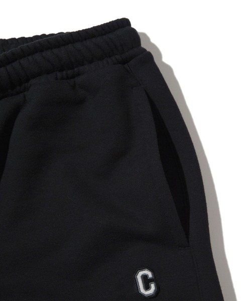 COVERNAT（カバーナット）の「【COVERNAT】C LOGO WAPPEN SWEATPANTS / カバーナット Cロゴ ワッペン スウェットパンツ（スウェットパンツ・メンズ・ブラック/グレー・SMALL/MEDIUM/LARGE/X-LARGE）」の9枚目の写真