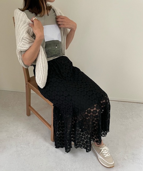 LE MORE（リモア）の「フラワーレースロングスカート（スカート・レディース・アイボリー/ブラック・FREE）」の6枚目の写真
