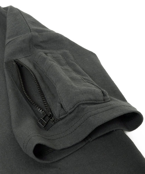 GLAZOS(グラソス)の「OE天竺・接触冷感ドロップショルダー袖ポケットレイヤード半袖Tシャツ(Tシャツ/カットソー・キッズ・チャコールグレー/ベージュ/カーキ・130cm/140cm/150cm/160cm/170cm)」の12枚目の写真